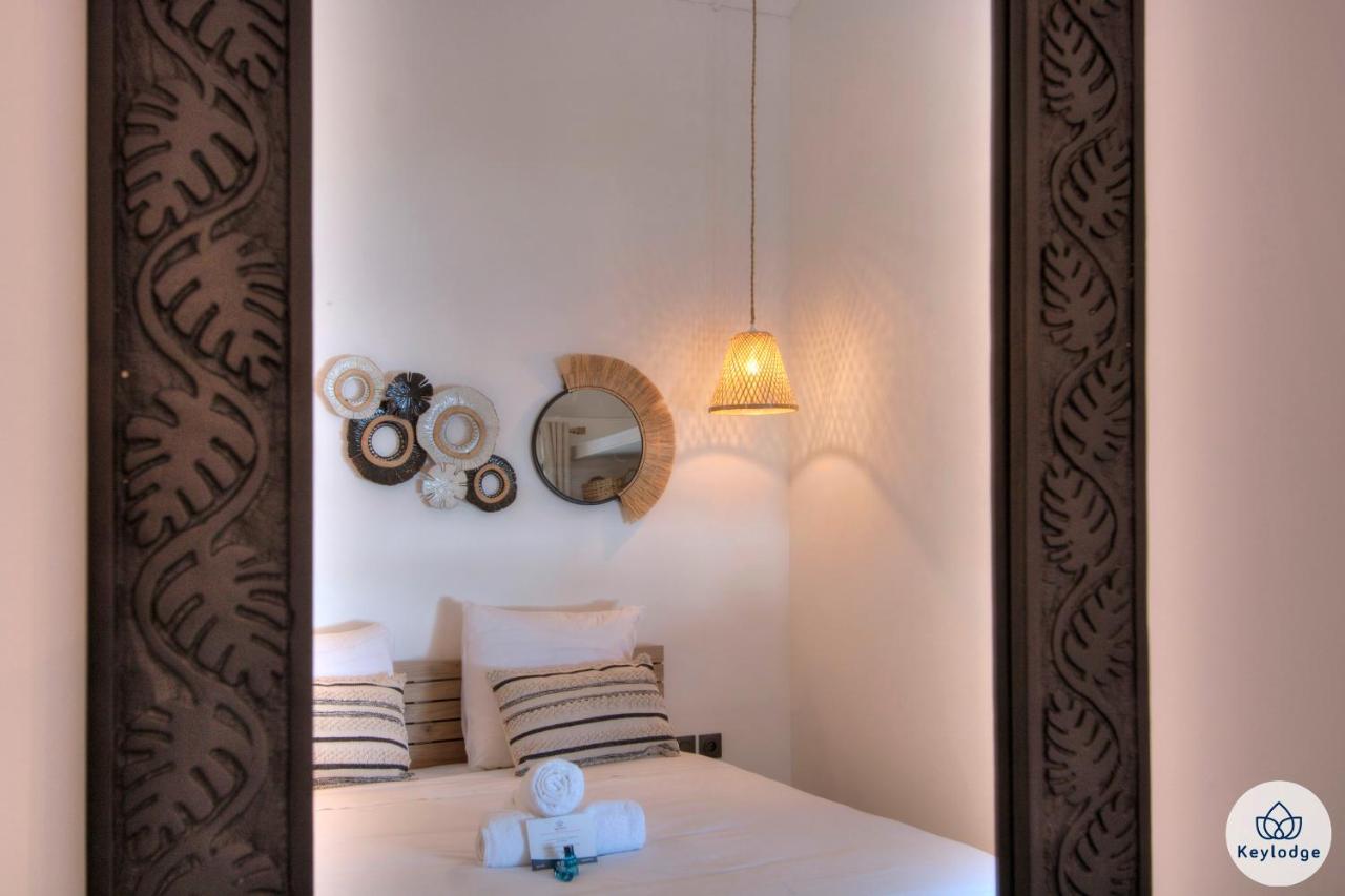 Apt - 4 Pers - Petit Duc - Renove - 44M² - Centre De Mont Rocquefeuil - Saint-Gilles-les Bains Dış mekan fotoğraf
