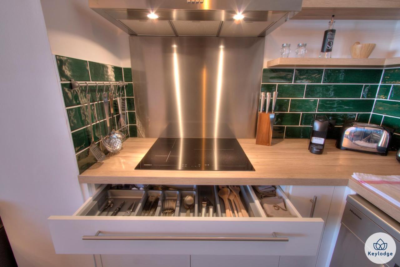Apt - 4 Pers - Petit Duc - Renove - 44M² - Centre De Mont Rocquefeuil - Saint-Gilles-les Bains Dış mekan fotoğraf