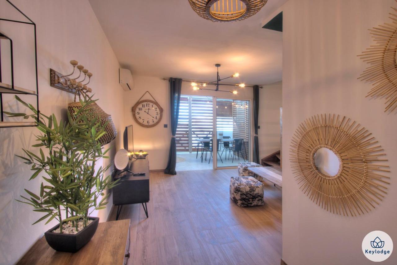 Apt - 4 Pers - Petit Duc - Renove - 44M² - Centre De Mont Rocquefeuil - Saint-Gilles-les Bains Dış mekan fotoğraf